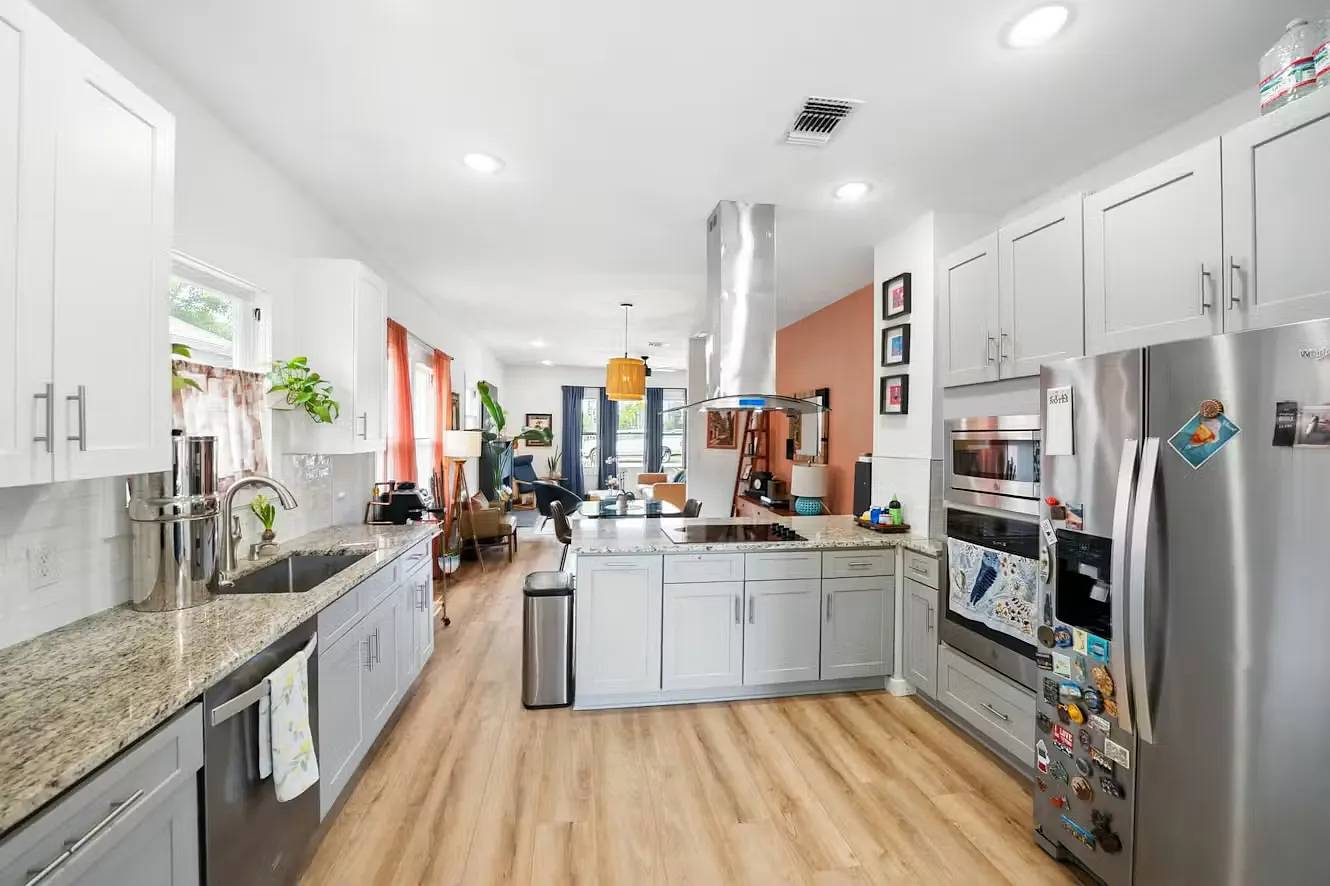 806 W French Pl — Photo 4