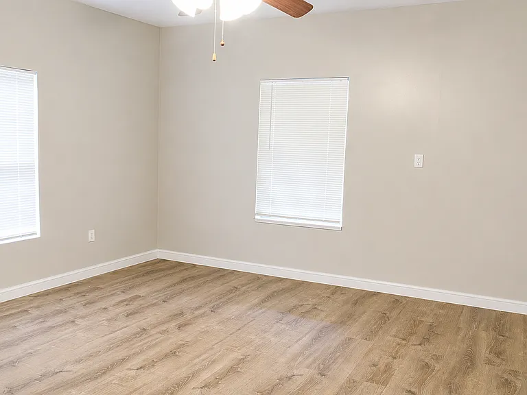 2206 Chestnut Ave — Photo 8