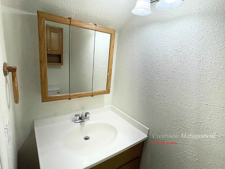 Tanner Duplex — Photo 16
