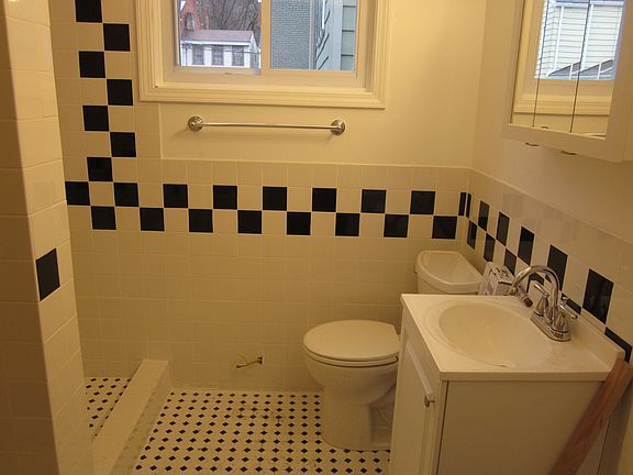 4th image of 1108 Freyburg Street # Second Floor