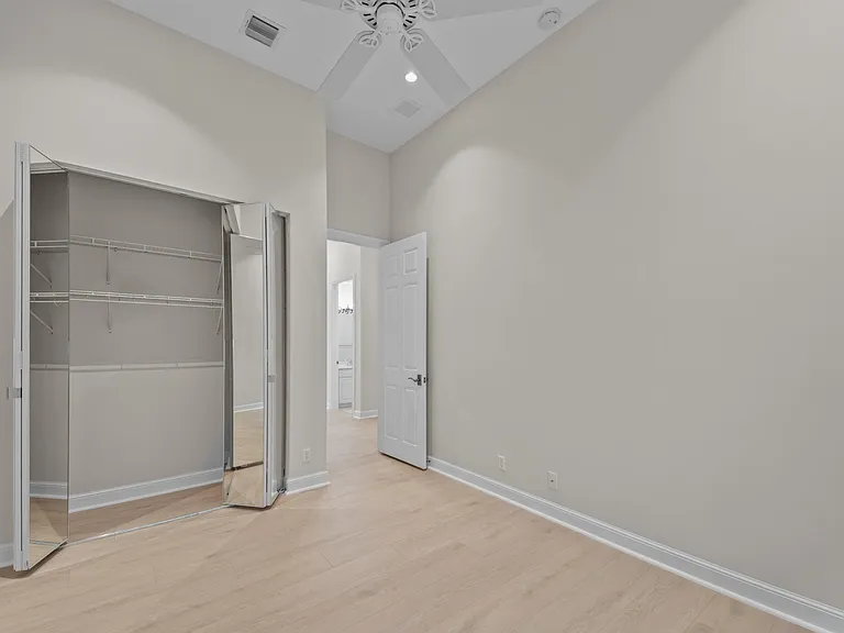 9875 Palma Vista Way — Photo 17