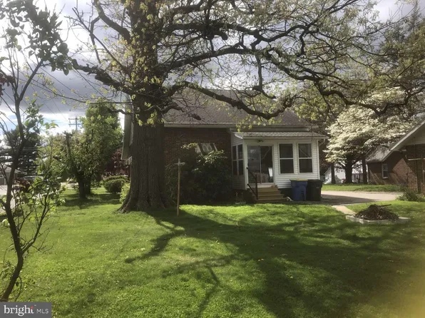 2197 S Queen St, York, PA 17402