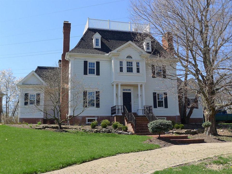 1st image of 8415 Heritage Dr