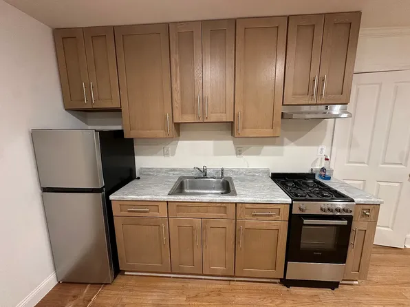 (undisclosed Address), Dunellen, NJ 08812