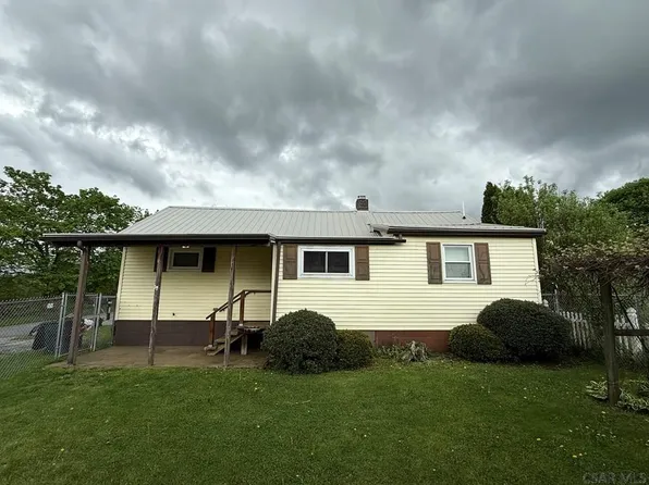 507 Orchard St, Portage, PA 15946