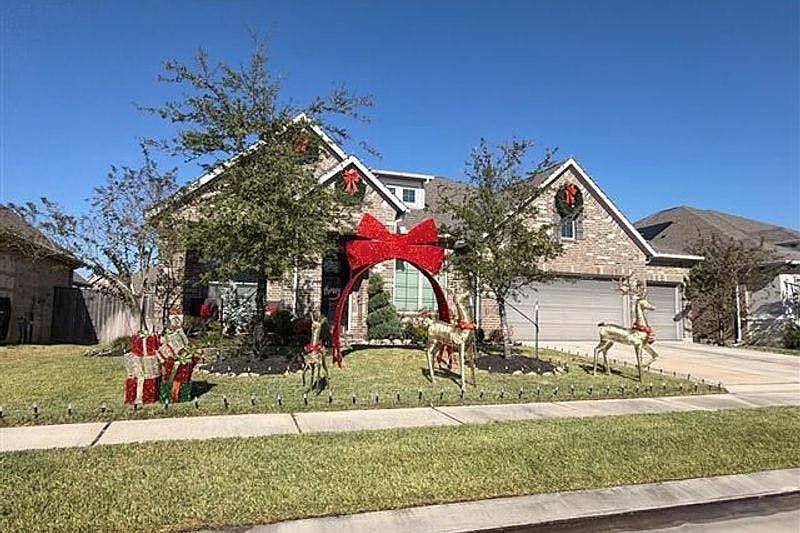 1st image of 7418 Tudor Heights Ln