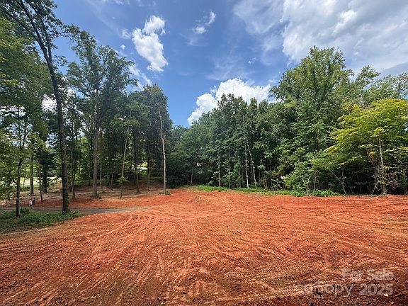 4th image of 5904 McWhorter Rd