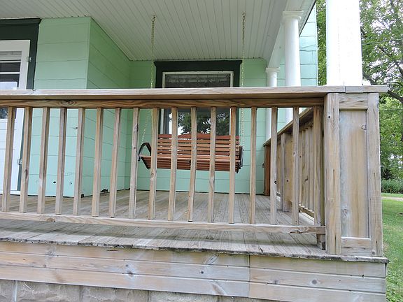 Porch swing
