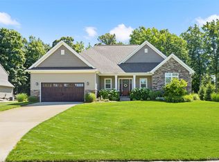 12423 Sugar Maple Dr, Fenton, MI 48430