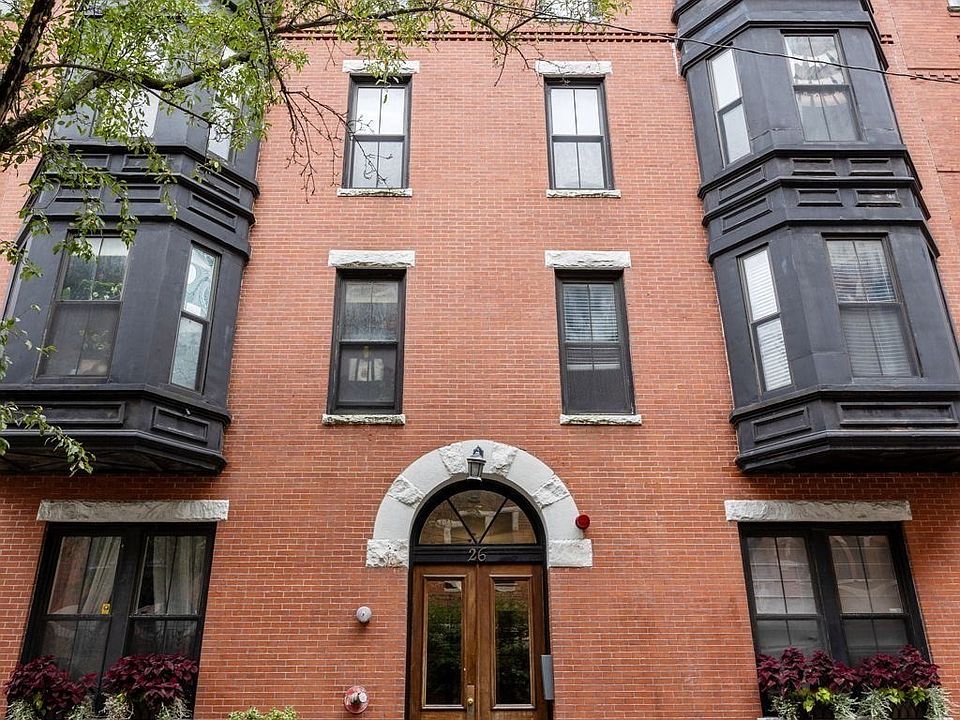 1st image of 28 Isabella St #28