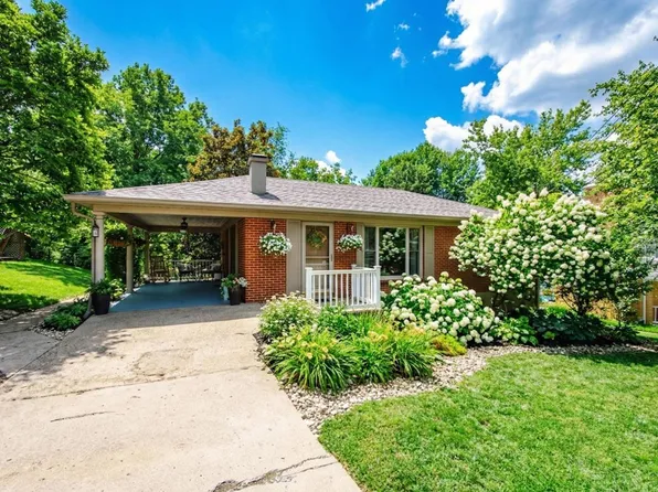 4565 Hubble Rd, Cincinnati, OH 45247