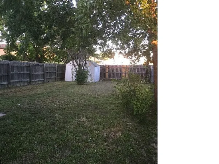 1020 Royal Vista Dr — Photo 5