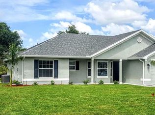 81 Valdiva St, Punta Gorda, FL 33983
