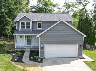 1128 Mudbrook Rd, Huron, OH 44839