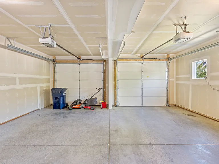 2781 Renee Way — Photo 46