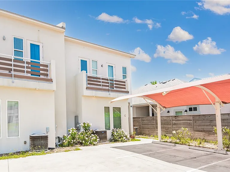 14410 E Cabana St #C — Photo 3