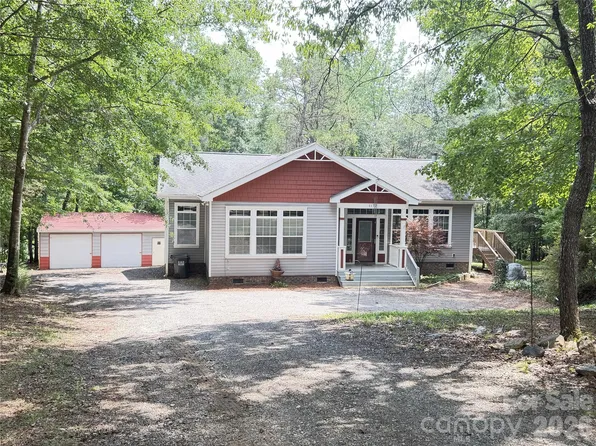1177 Galway Ln, Clover, SC 29710