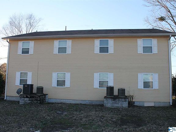 2nd image of 2979 Old Highway 431 #C