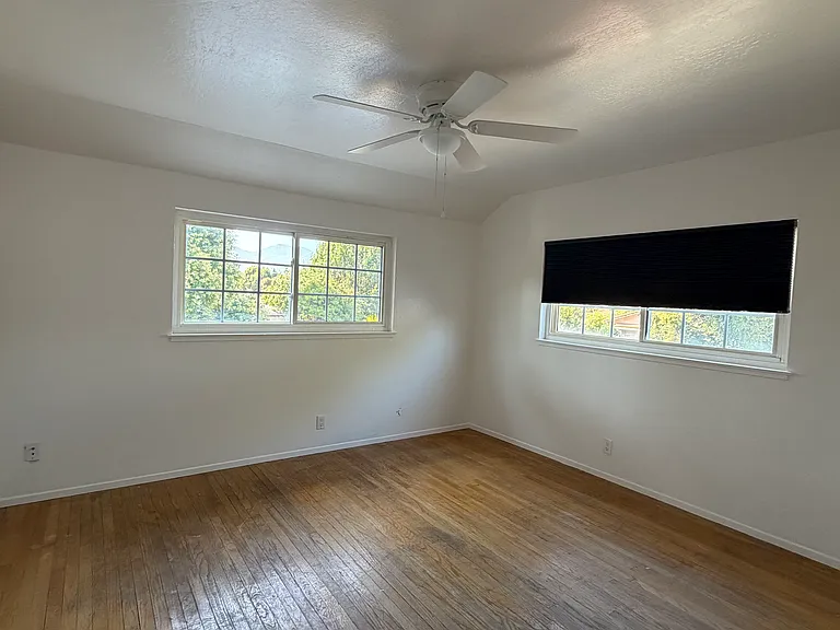 1812 Harding Ct — Photo 19