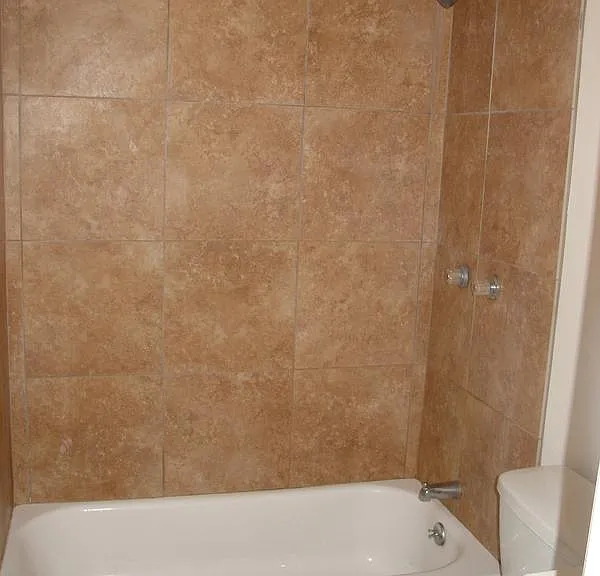 1823 W Fairmount Ave — Photo 20