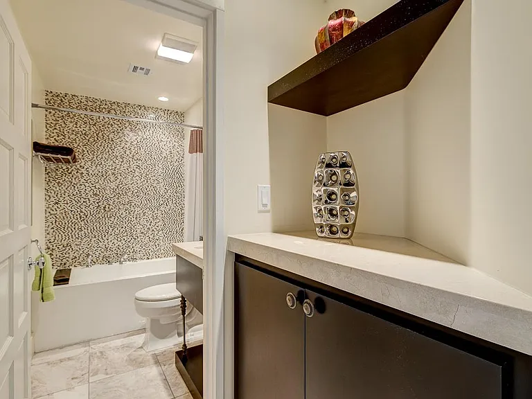 7277 Mission Hills Dr — Photo 30