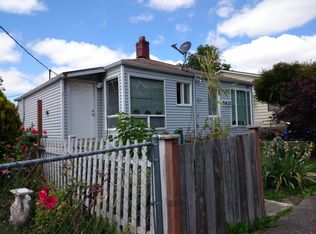 5921 18th Ave S, Seattle, WA 98108