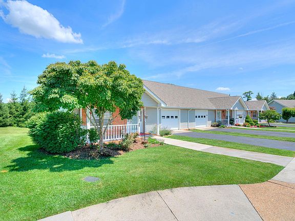 3rd image of 230 Wheatland Ct