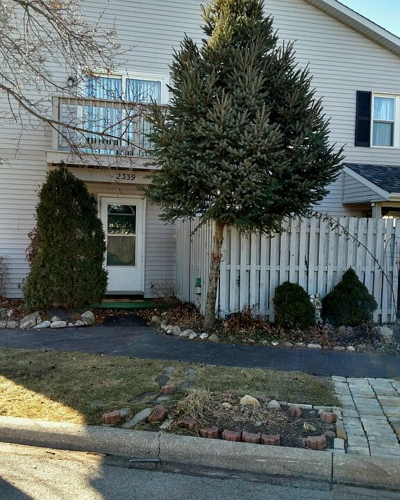1st image of 2339 Aster Dr