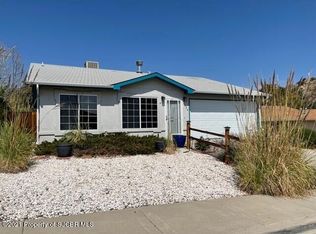 3926 Manchester St, Farmington, NM 87402