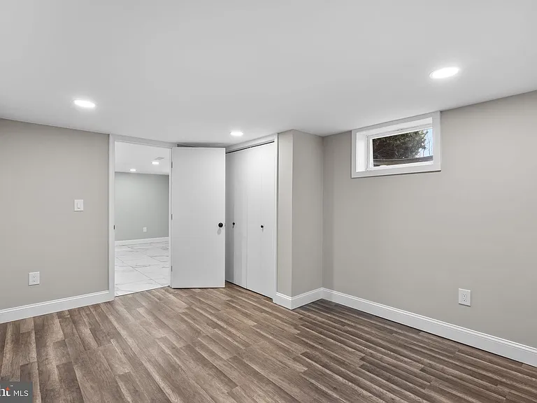 3887 Shadywood Dr — Photo 30