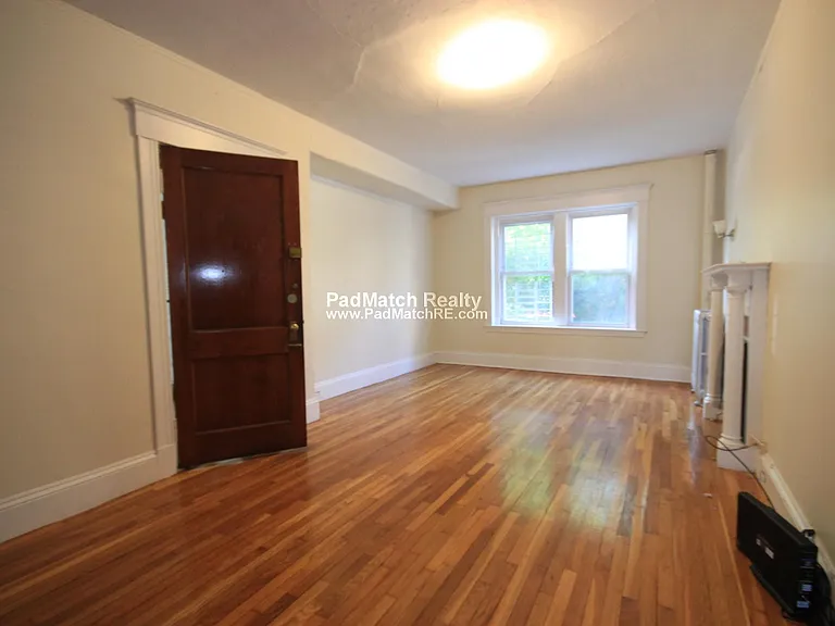 134 Englewood Ave #6 — Photo 1