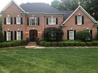 7008 Meadow Run Ln, Charlotte, NC 28277