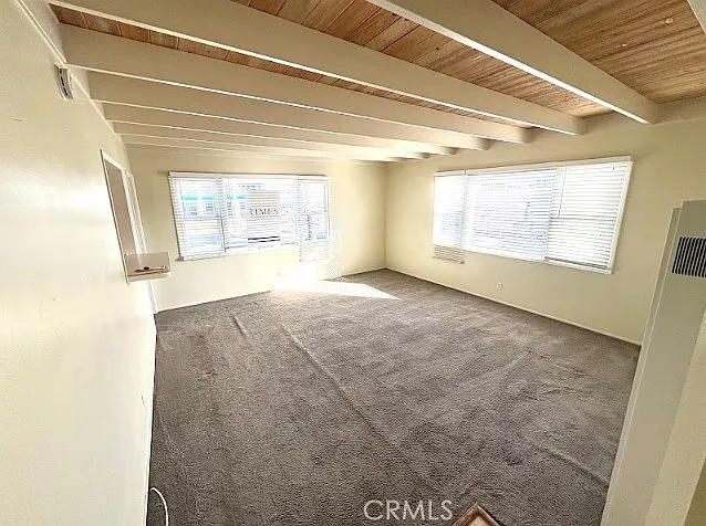 522 Clubhouse Ave — Photo 9