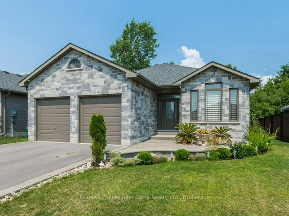 46 Birchmount St, Quinte West, ON K8V 0C6