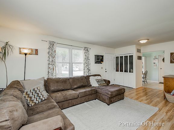 3rd image of 316 Lincoln Ct Unit A