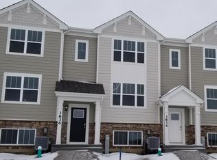 3836 Honeysuckle Ln, Elgin, IL 60124