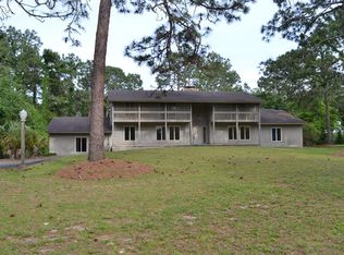 29 Pine Forest Dr, Jesup, GA 31546