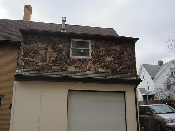 2nd image of 335 E 8th Ave #1