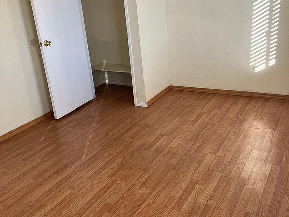 5th image of 1068 W 5th St APT 3
