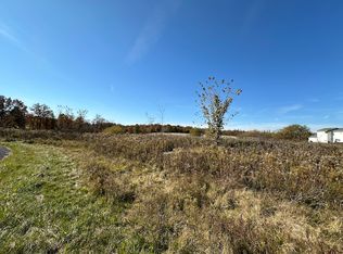 3229 Prairie Cir, Diamond, OH 44412