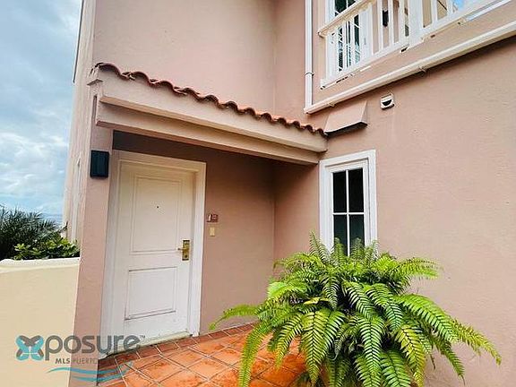 3rd image of 1000 Avenue El Conquistador Las Casitas Vlg #I-77