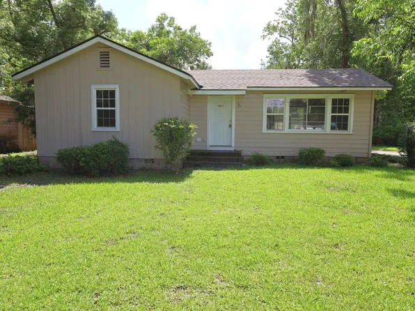 1706 N Lee St, Valdosta, GA 31602
