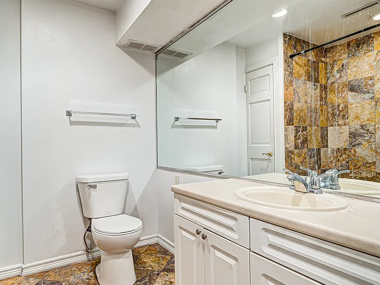 1517 W Irving Park Rd #CH — Photo 26