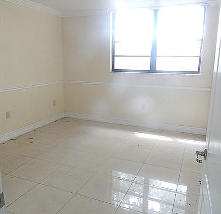 4th image of 3611 SW 117th Ave #10-104