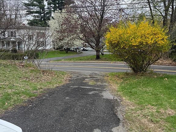 5th image of 44 Finch Road