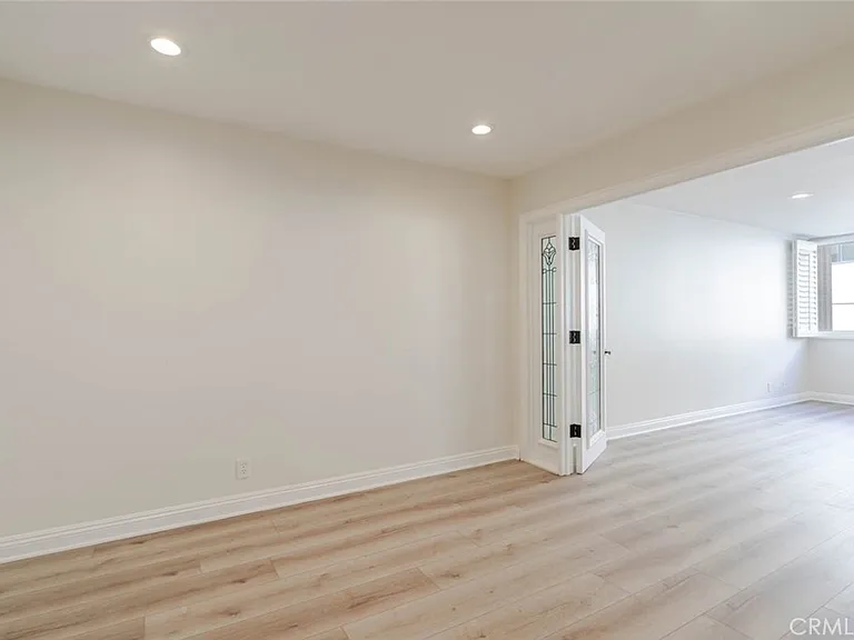 14141 Dickens St #211 — Photo 13