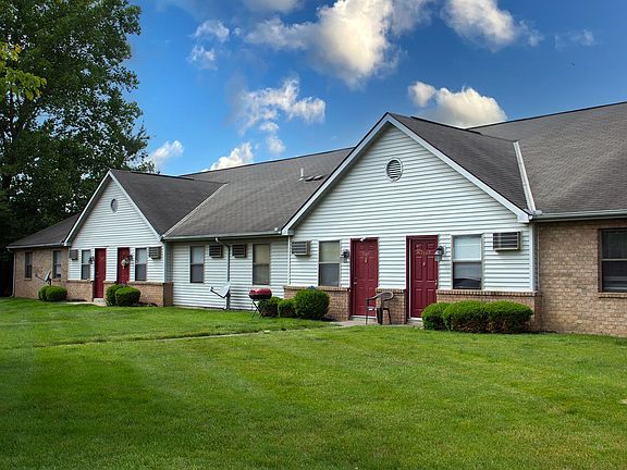 3rd image of 3581 Esquire Dr #3814
