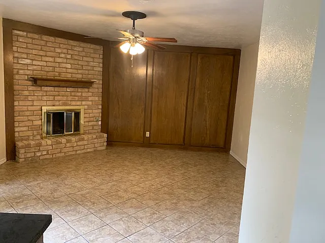 1221 Willow Wood Ct — Photo 13