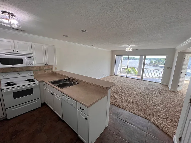 116 Regatta Bay Cir #3C — Photo 17