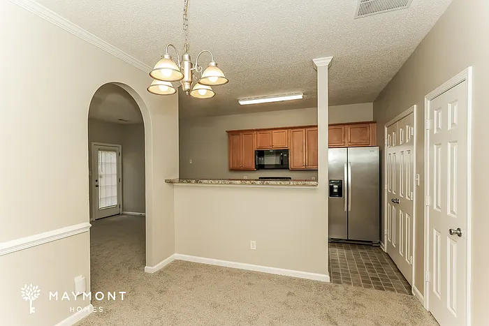 6540 Capitol Knl — Photo 7